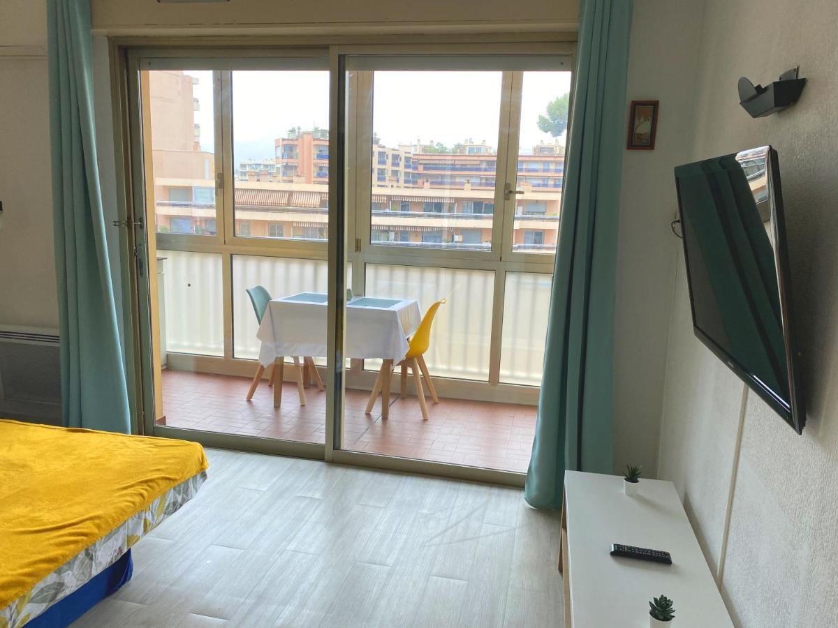 Coquet Logement Front De Mer Cagnes-sur-Mer Esterno foto
