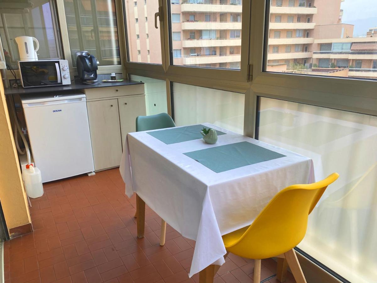 Coquet Logement Front De Mer Cagnes-sur-Mer Esterno foto