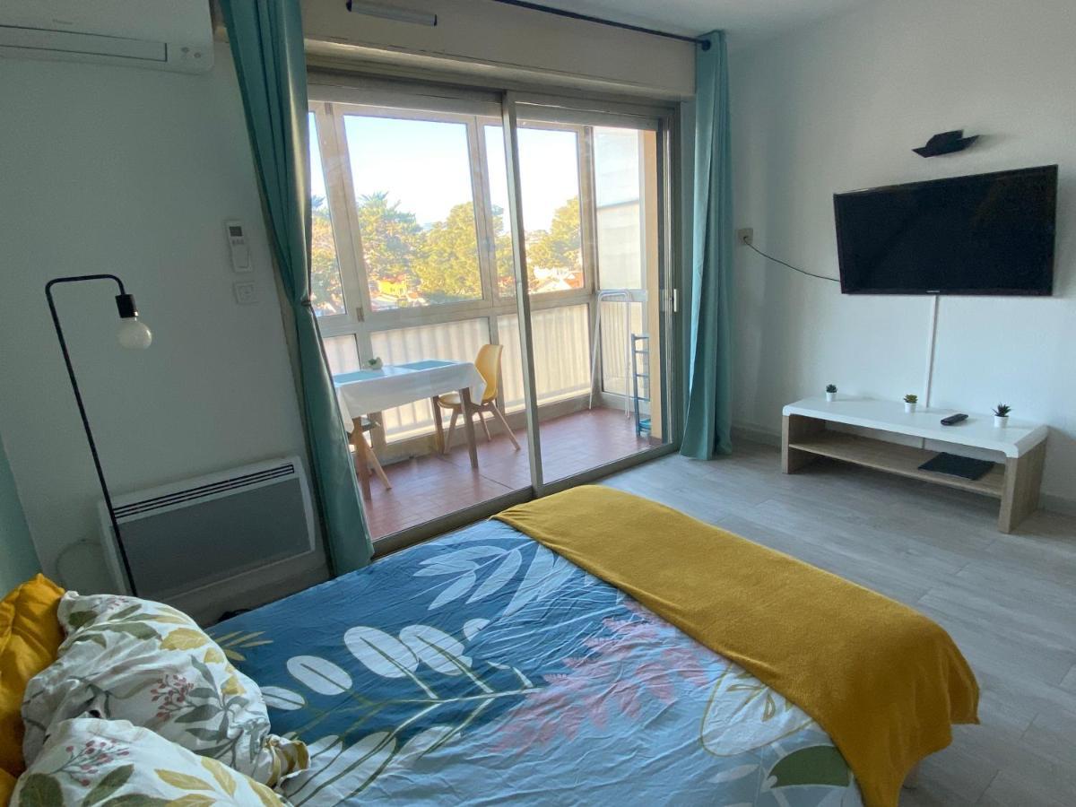 Coquet Logement Front De Mer Cagnes-sur-Mer Esterno foto